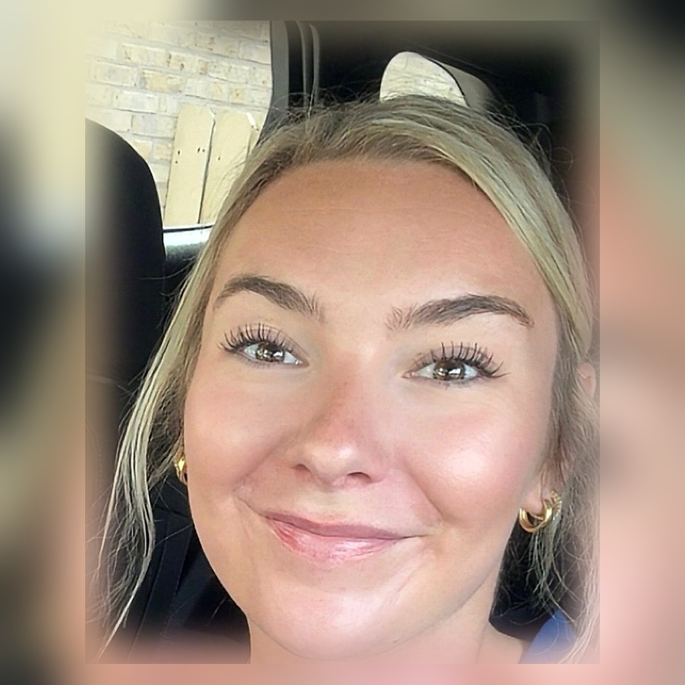 Sarah — Dreamland Christmas Lights back office receptionist and social media manager in Atlanta